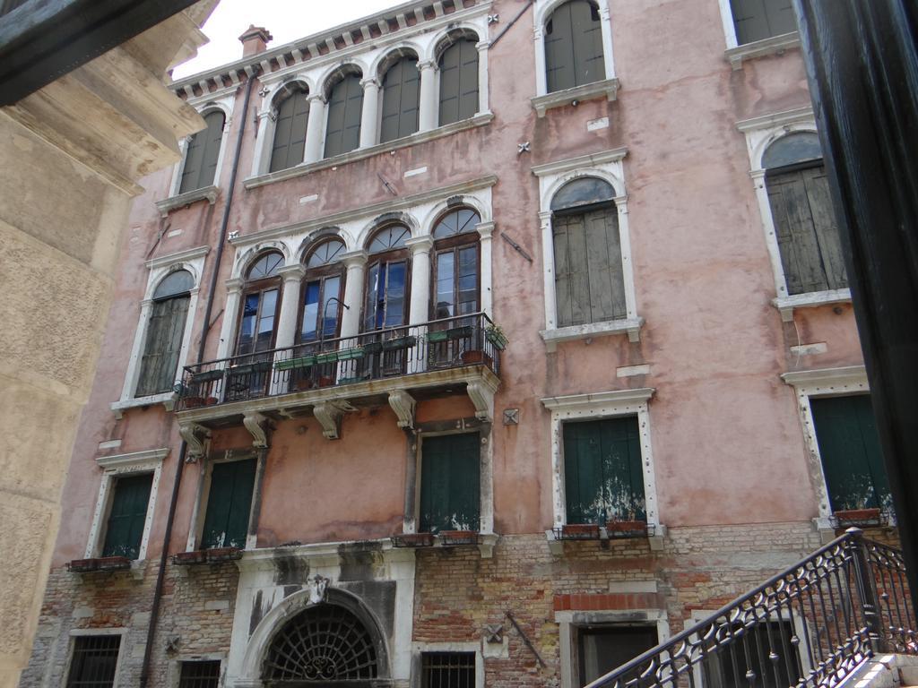 ヴェネツィアPalazzo Boldu - Ca'Arlecchinoアパートメント エクステリア 写真